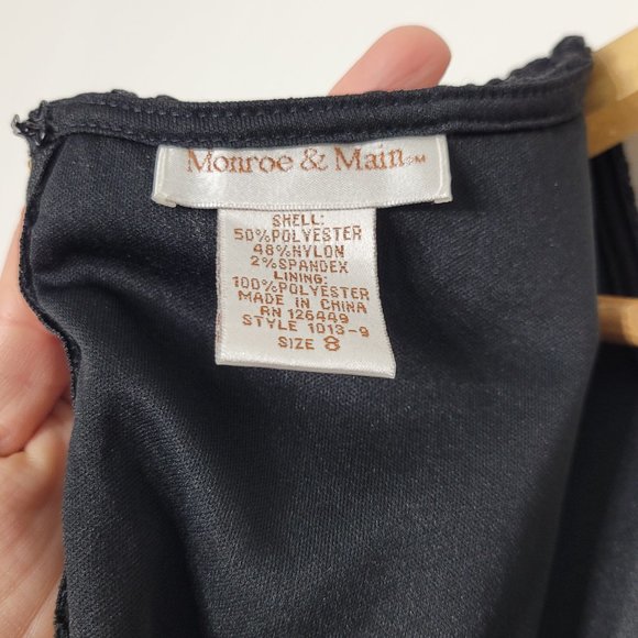 Monroe & Main Women's Black Floral Lace 3/4 Sleeve Zipper Back Knee Length Dress - Picture 8 of 11